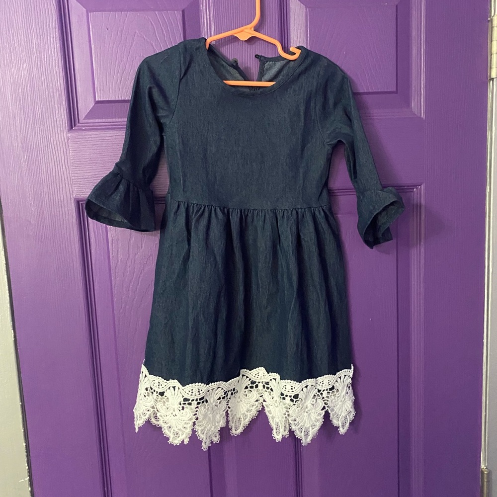 Navy dress with white lace trim nwot size 80 12-24 months